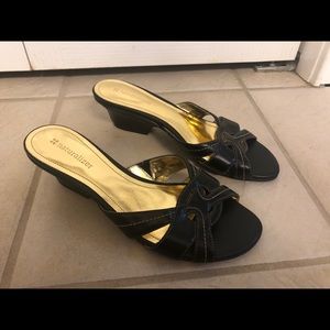 Naturalizer black Sandals 7.5 M
